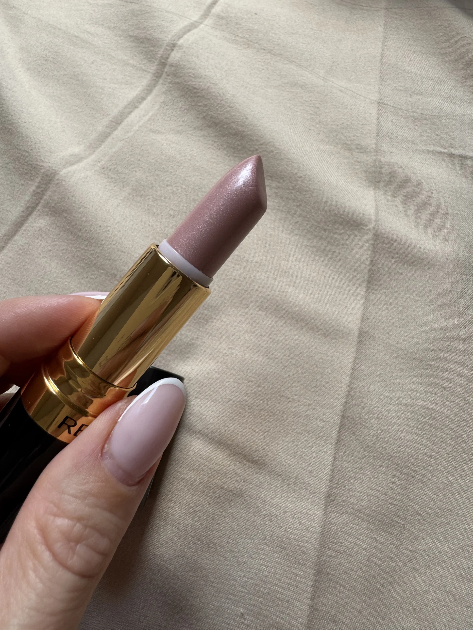 Revlon rúzs