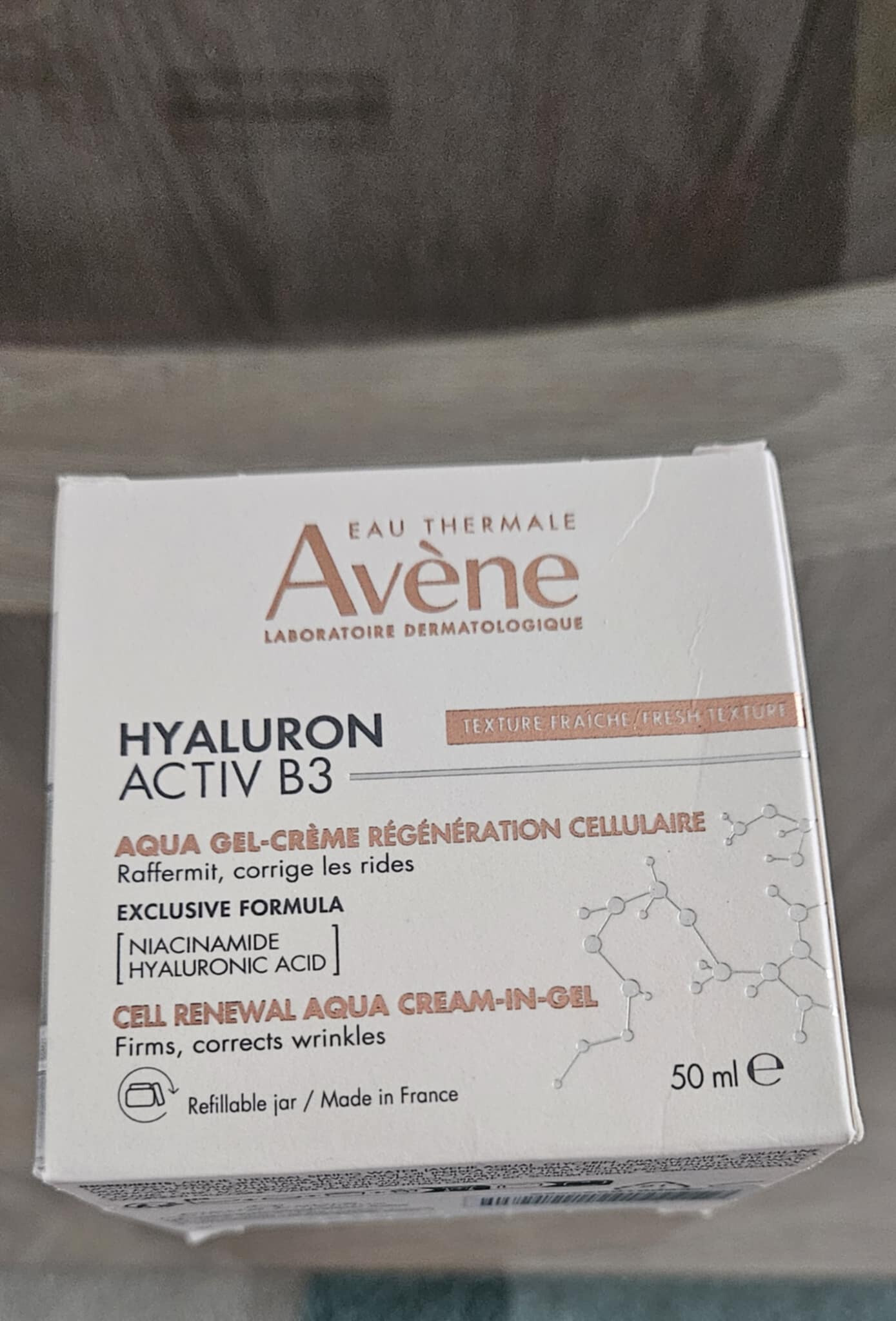 AVENE Hyaluron Activ B3 Renewal Firming Aqua Cream-in-Gel