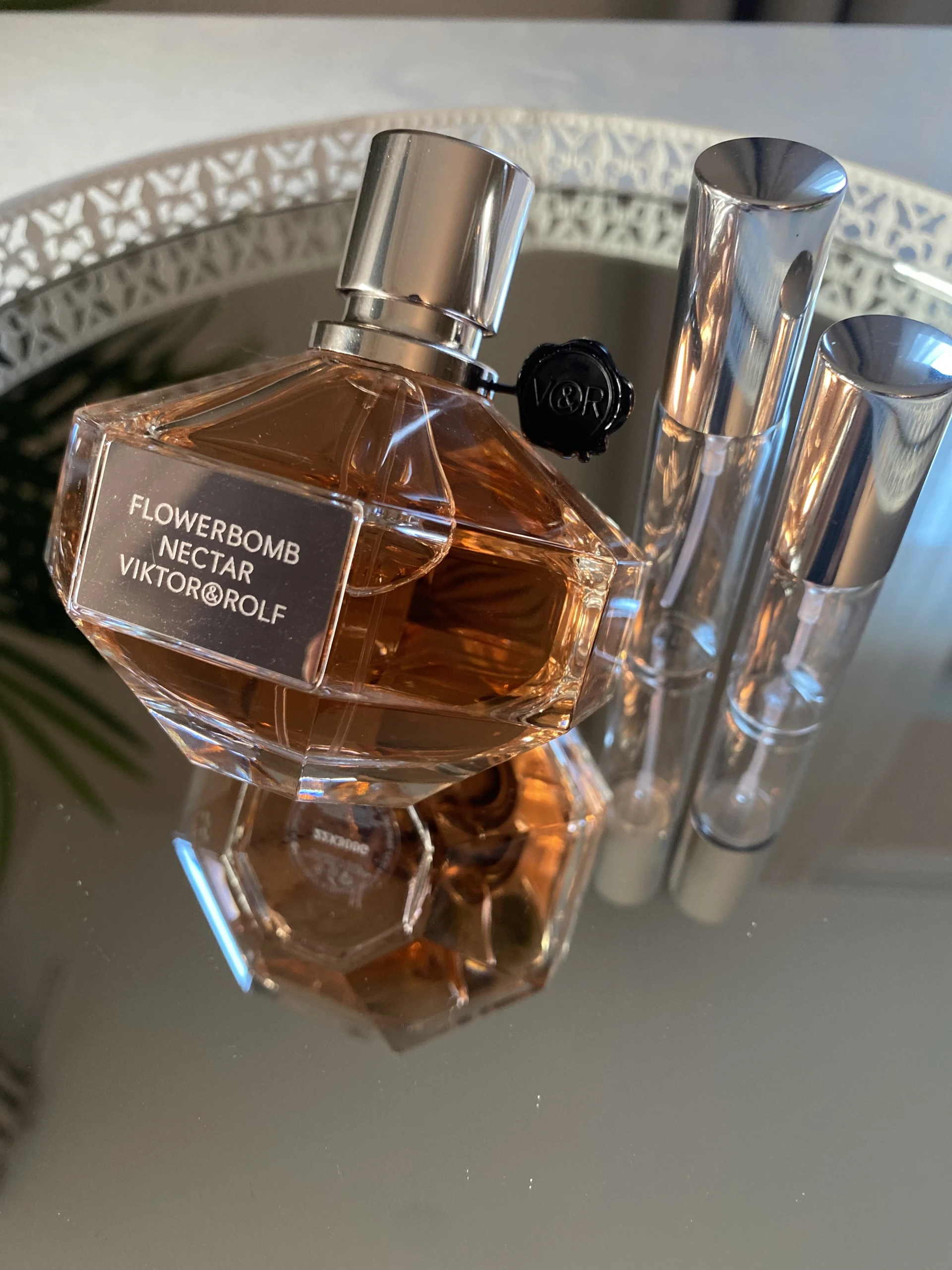 Viktor&Rolf Flowerbomb Nectar dekantok