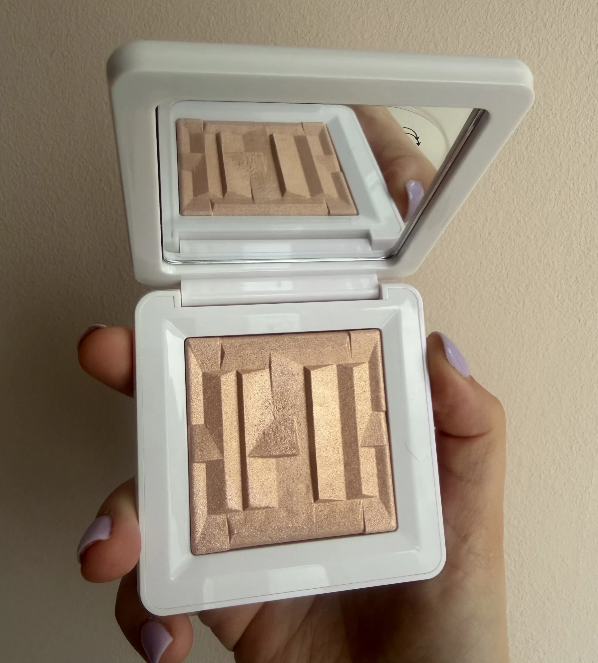 Haus Labs By Lady Gaga Bio-Radiant Gel-Powde Highlighter