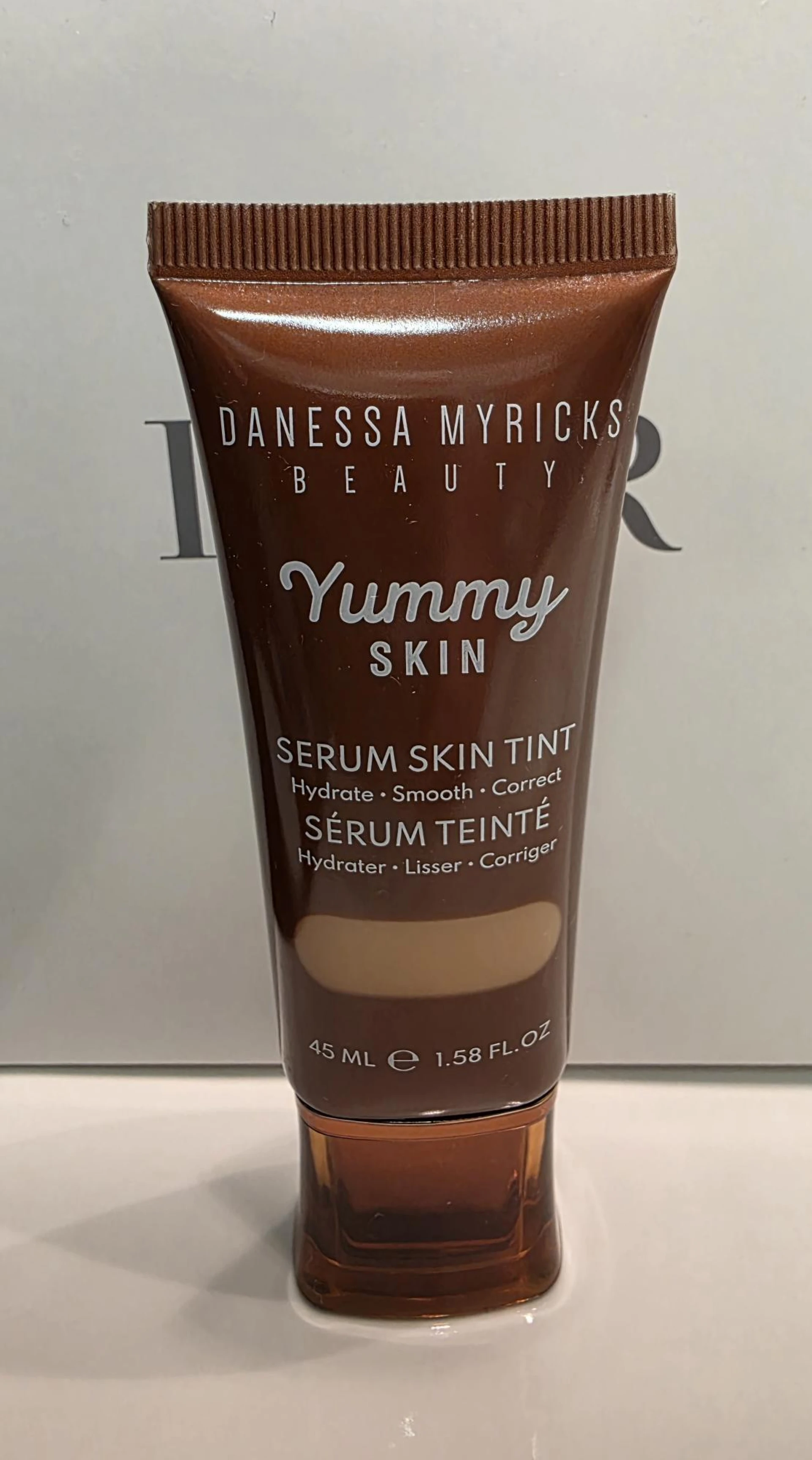Danessa Myricks Beauty Yummy Serum Skin Tint