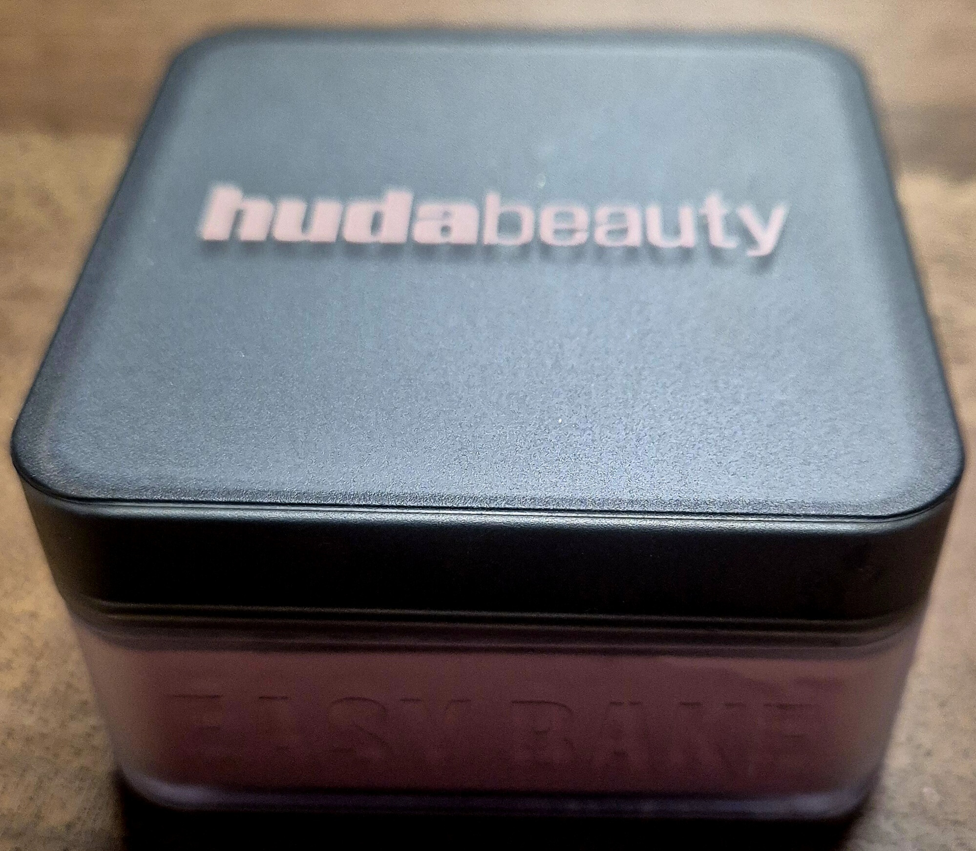 Huda Powder