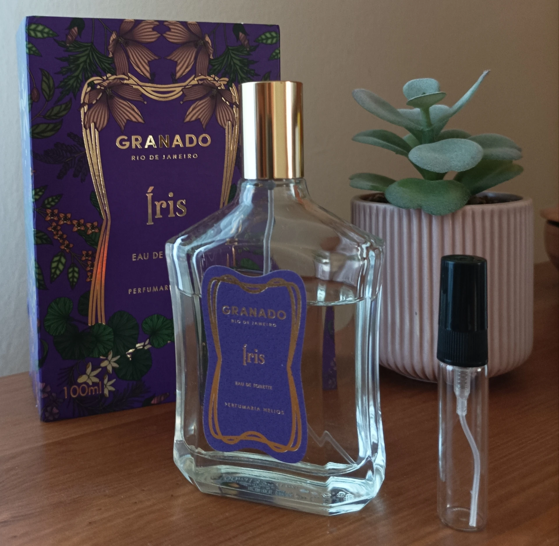Granado Iris