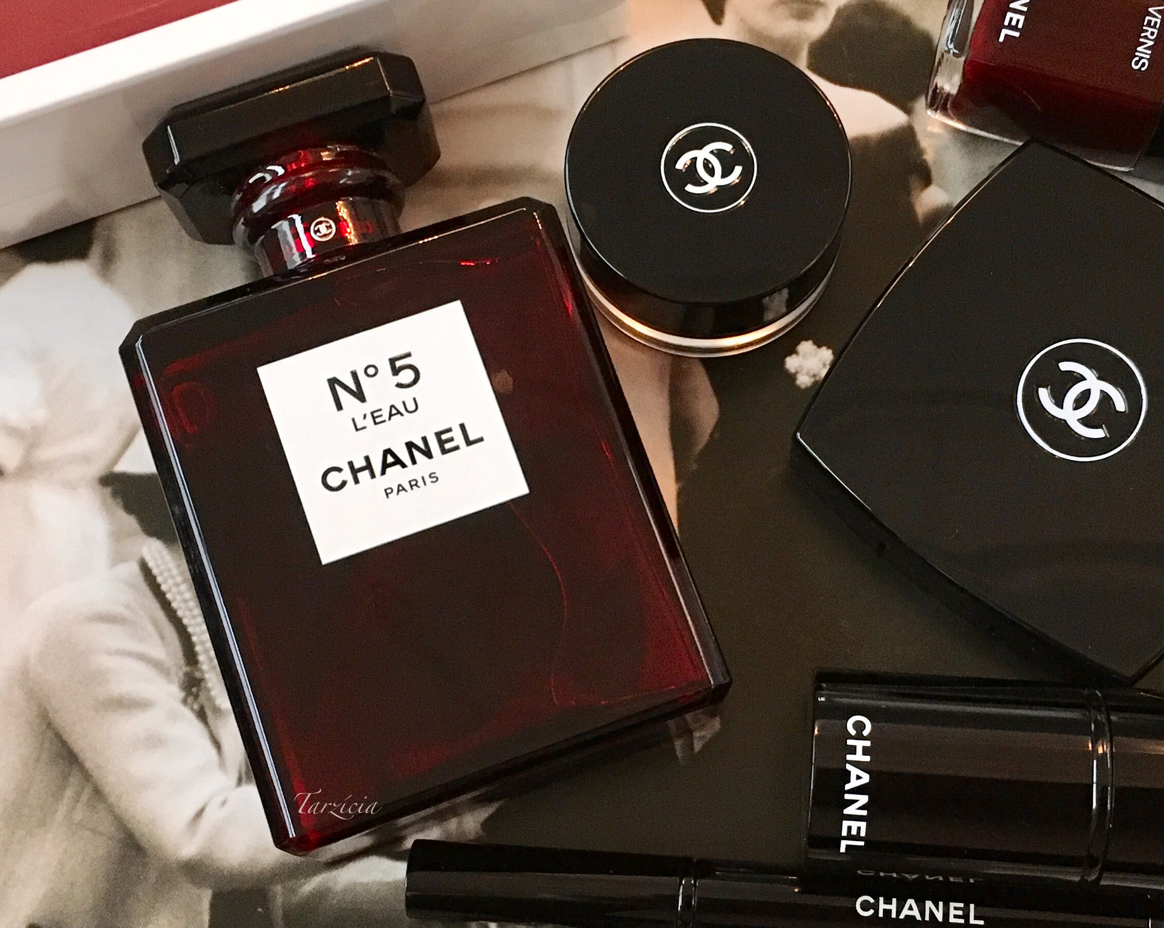 LIMITÁLT KIADÁS - Chanel N°5 L' Eau Red Edition EDT ❤️