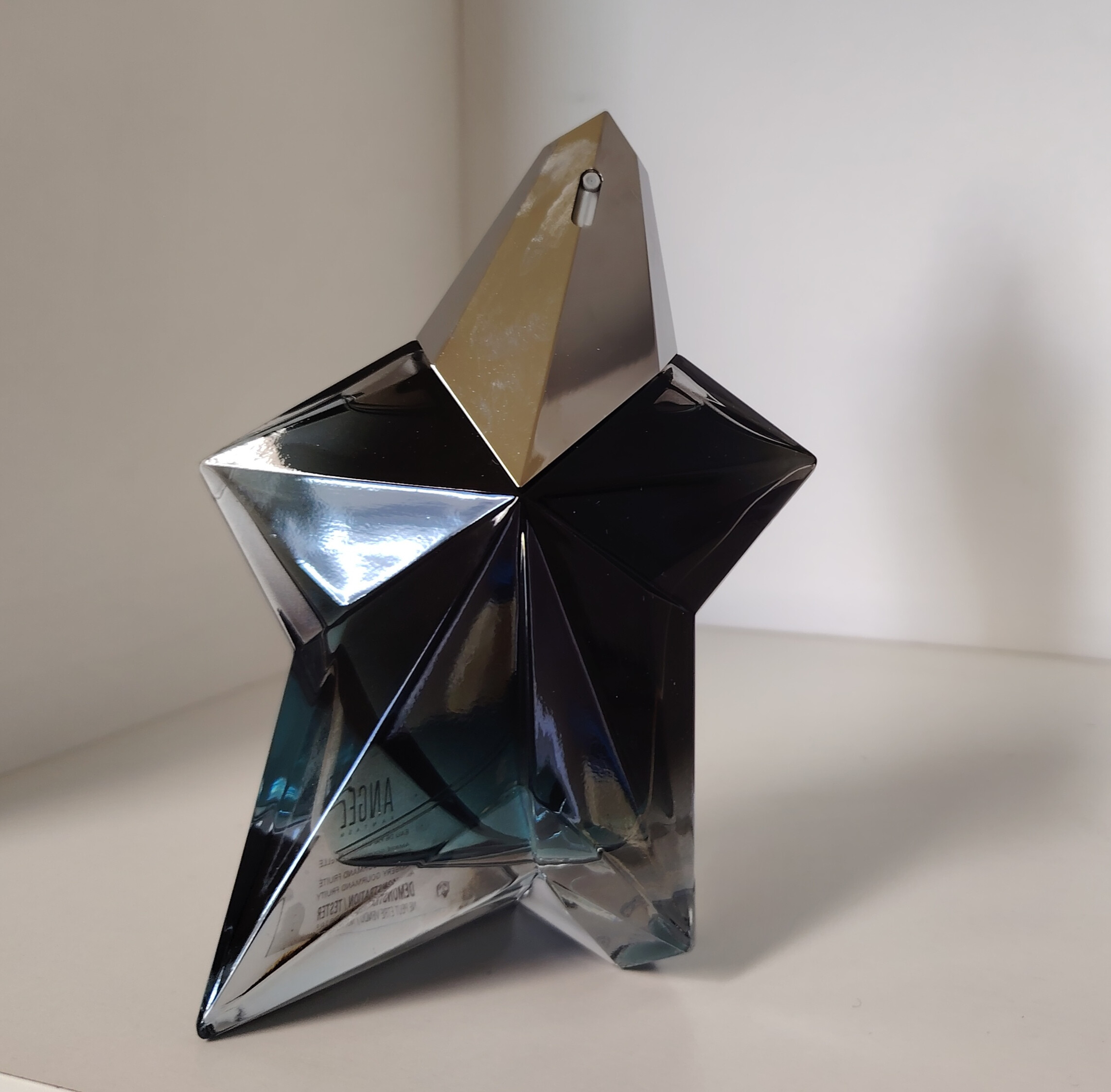 Mugler Angel Fantasm EDP fújósok