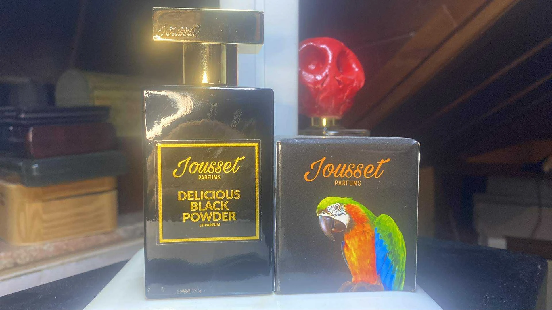 Jousset Parfums - Delicious Black Powder Extrait De Parfum